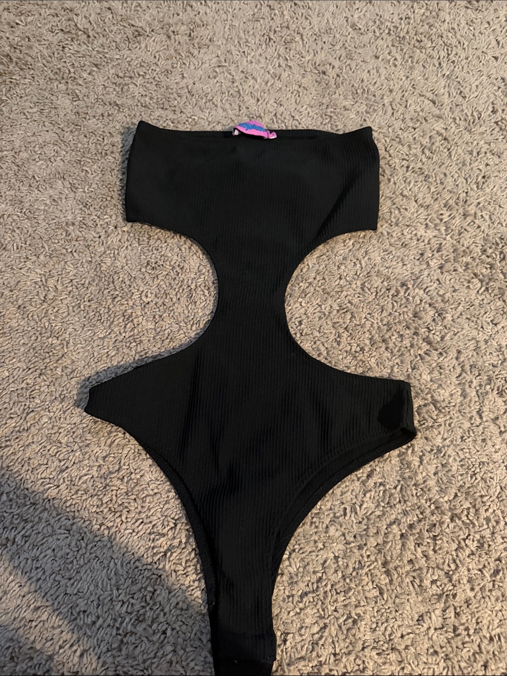 Edikted Ribbed Cut Out Bodysuit